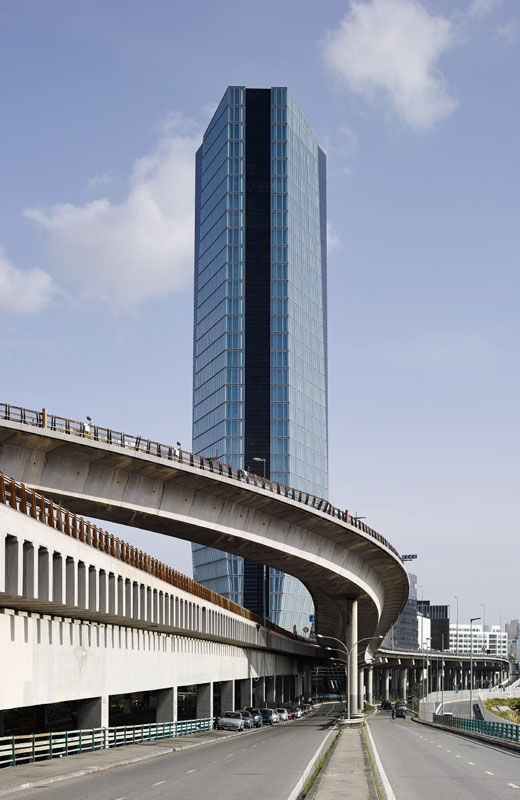 photographie d'architecture Livre Marseille Vertical David Giancatarina