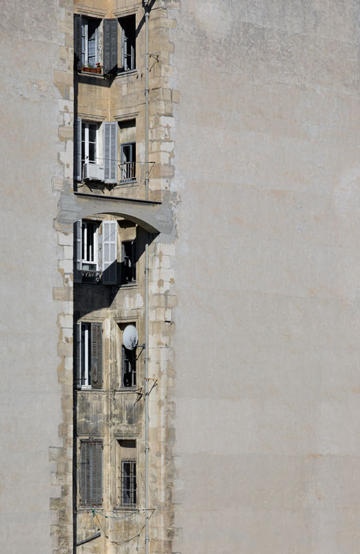 photographie d'architecture Livre Marseille Vertical David Giancatarina